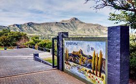 Golden View Luxury Self Catering